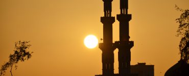 Moschee im Sonnenaufgang